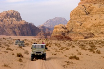 Intext 2dayCamelJeep